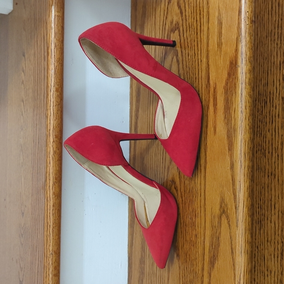 Charlotte Russe red 3 inch heels size 7 - Picture 2 of 7